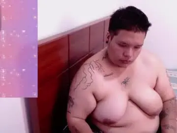 Yulandval  live sex cam