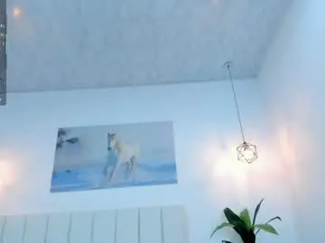 _emily_queen  live sex cam