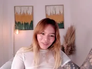 Adria_ross  live sex cam