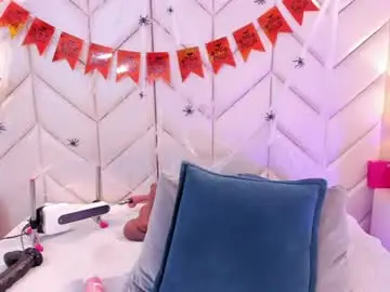 Aishavalcazar  live sex cam