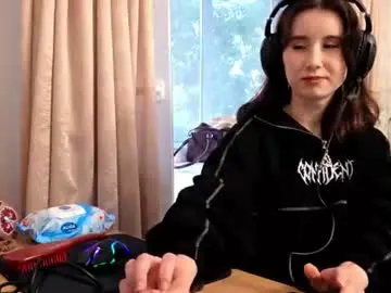 Antoniettajanzen  live sex cam