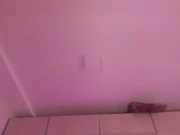 Bellabroocks  live sex cam