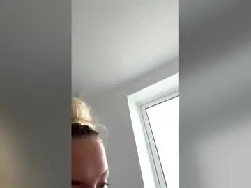 Blondeobsessionxx  live sex cam