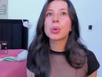 Candy_babe22  live sex cam