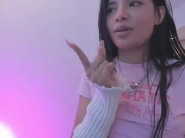 Chloe_larson  live sex cam