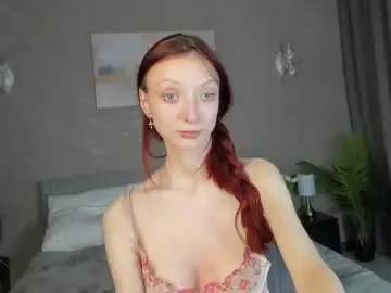 Daria_j  live sex cam