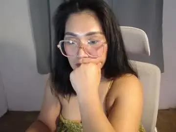 Filipina_jess  live sex cam