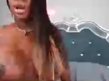 Kittenleexo  live sex cam