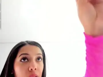 Koralcruz  live sex cam