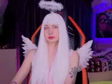 Luciacuminos  live sex cam