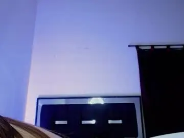 Mara_alexia  live sex cam