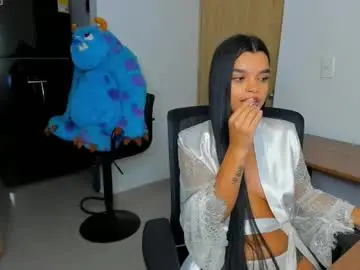 Mia_world_  live sex cam
