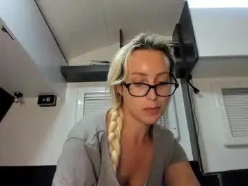 Missy_matrix  live sex cam