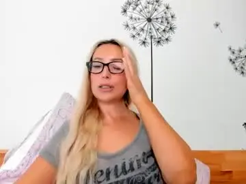 Missy_matrix  live sex cam