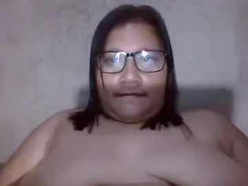 Naughtypinay08  live sex cam