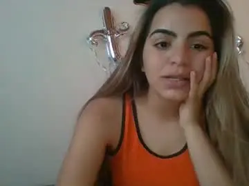 Naye2501  live sex cam