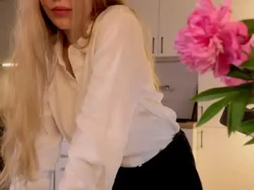 Nickacherie  live sex cam