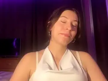 Paulettekubish  live sex cam