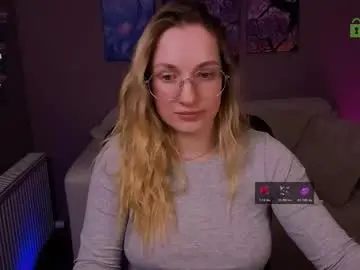 Regina_queen  live sex cam