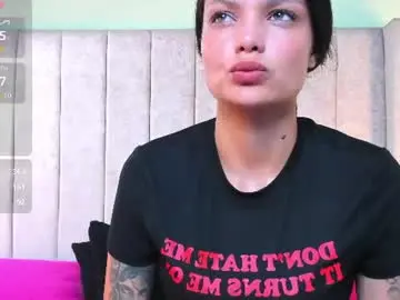 Shantallvegga1  live sex cam
