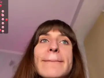 Yes_to_heaven  live sex cam