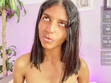 Yuliethpetite  live sex cam