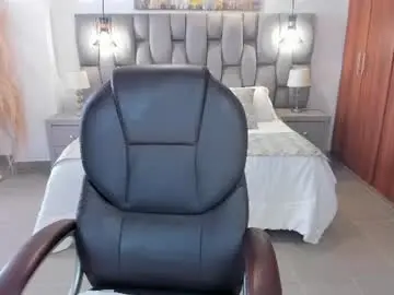 Aida_adams  live sex cam