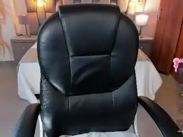 Aida_adams  live sex cam