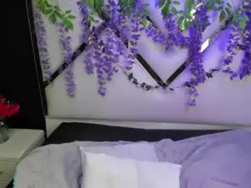 Amelierose69  live sex cam