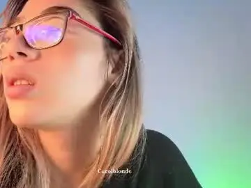 Carolblonde  live sex cam