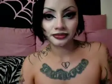 Dilliandoll69  live sex cam