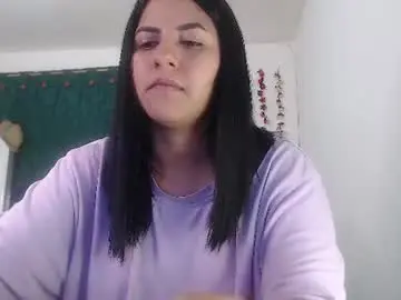 Hilari18  live sex cam