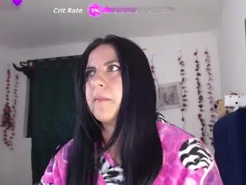 Hilari18  live sex cam
