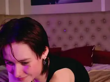 Luna_backer  live sex cam