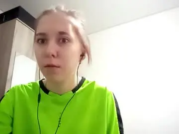 Shawanaanene  live sex cam