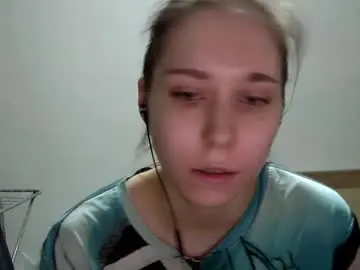 Shawanaanene  live sex cam