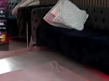 Sportymilfx  live sex cam