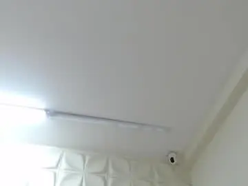 Violetpons  live sex cam