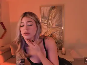 Violetthansson  live sex cam