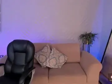 Violetthansson  live sex cam