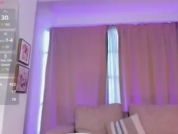 Ari_es  live sex cam