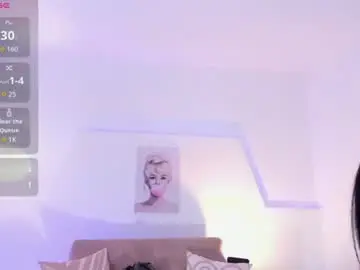 Ari_es  live sex cam