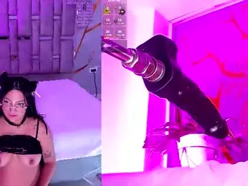 Briannalux  live sex cam