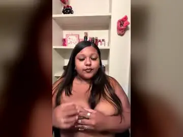 Crybabynympho  live sex cam