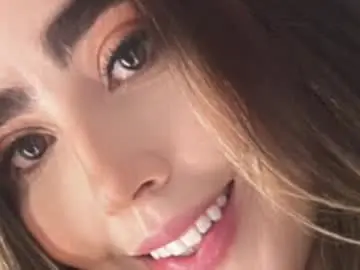 Emi_royse  live sex cam