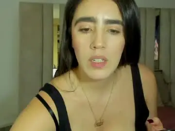 Emi_royse  live sex cam