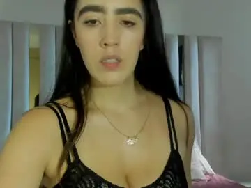 Emi_royse  live sex cam