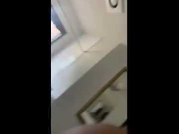 Enterthegarden  live sex cam