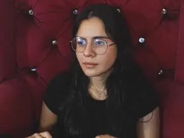 Honeybuu_  live sex cam