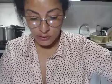 Kattleyagray  live sex cam